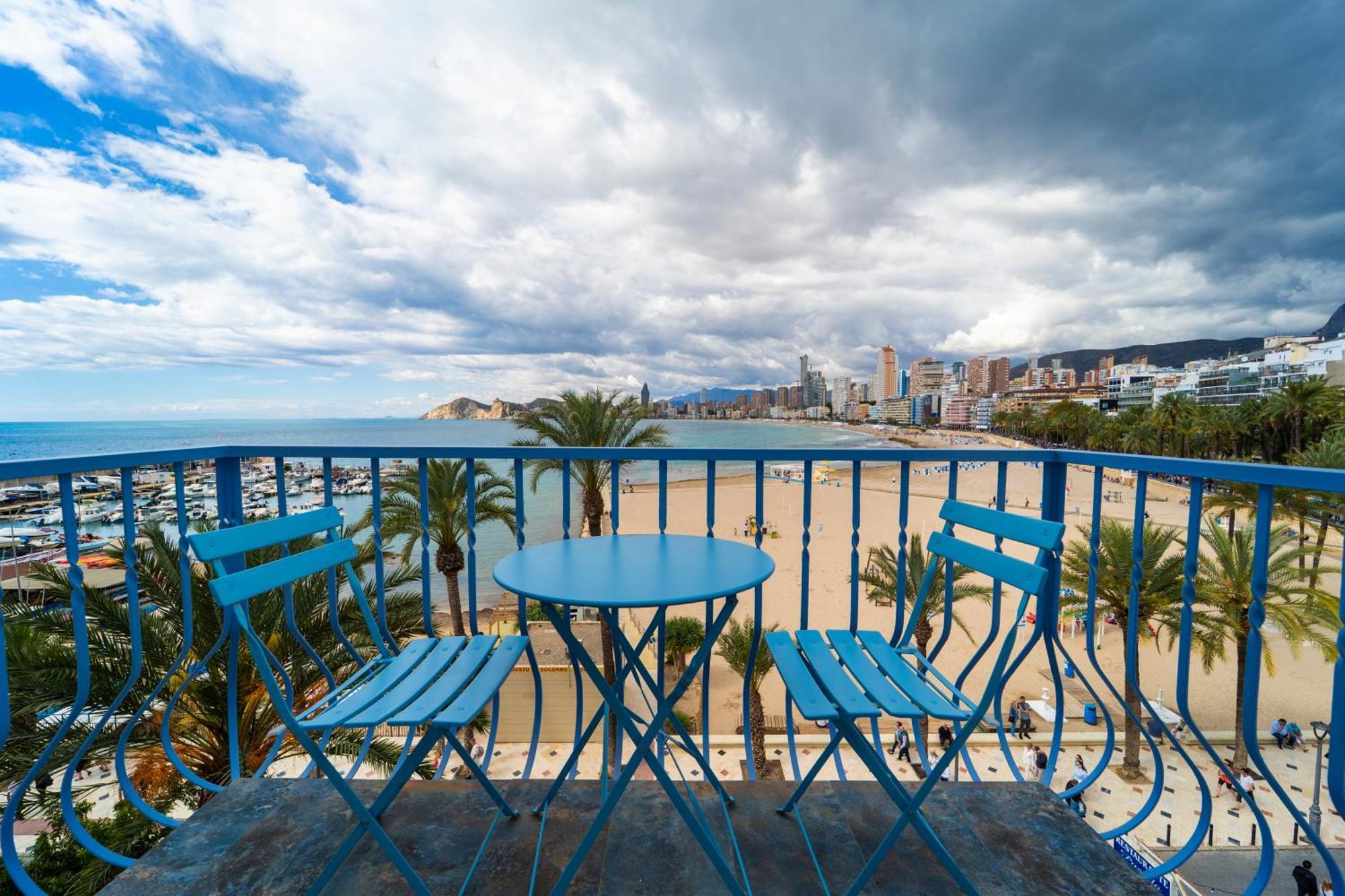 Brisas Del Poniente *