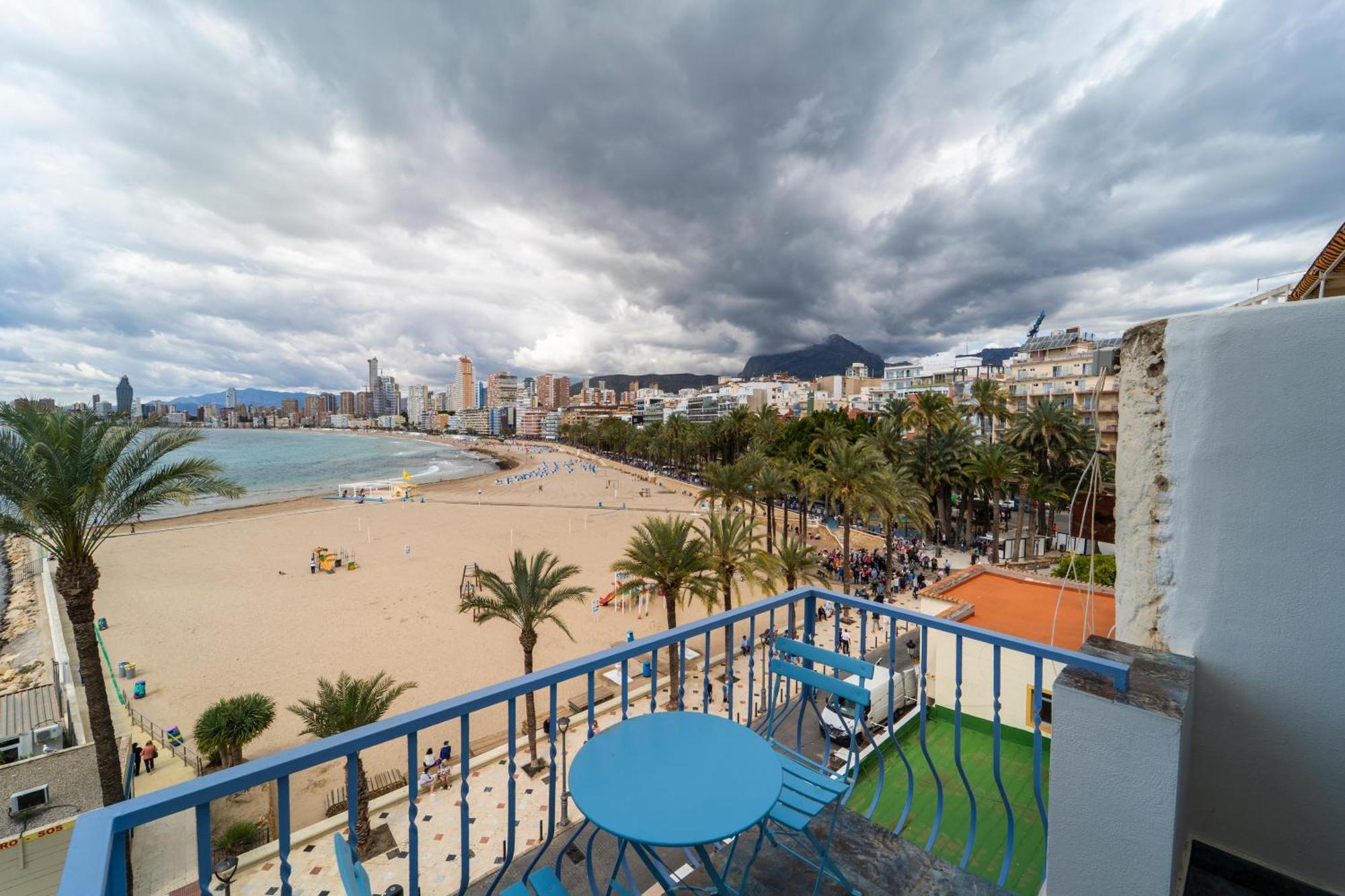 Brisas Del Poniente Apartment
