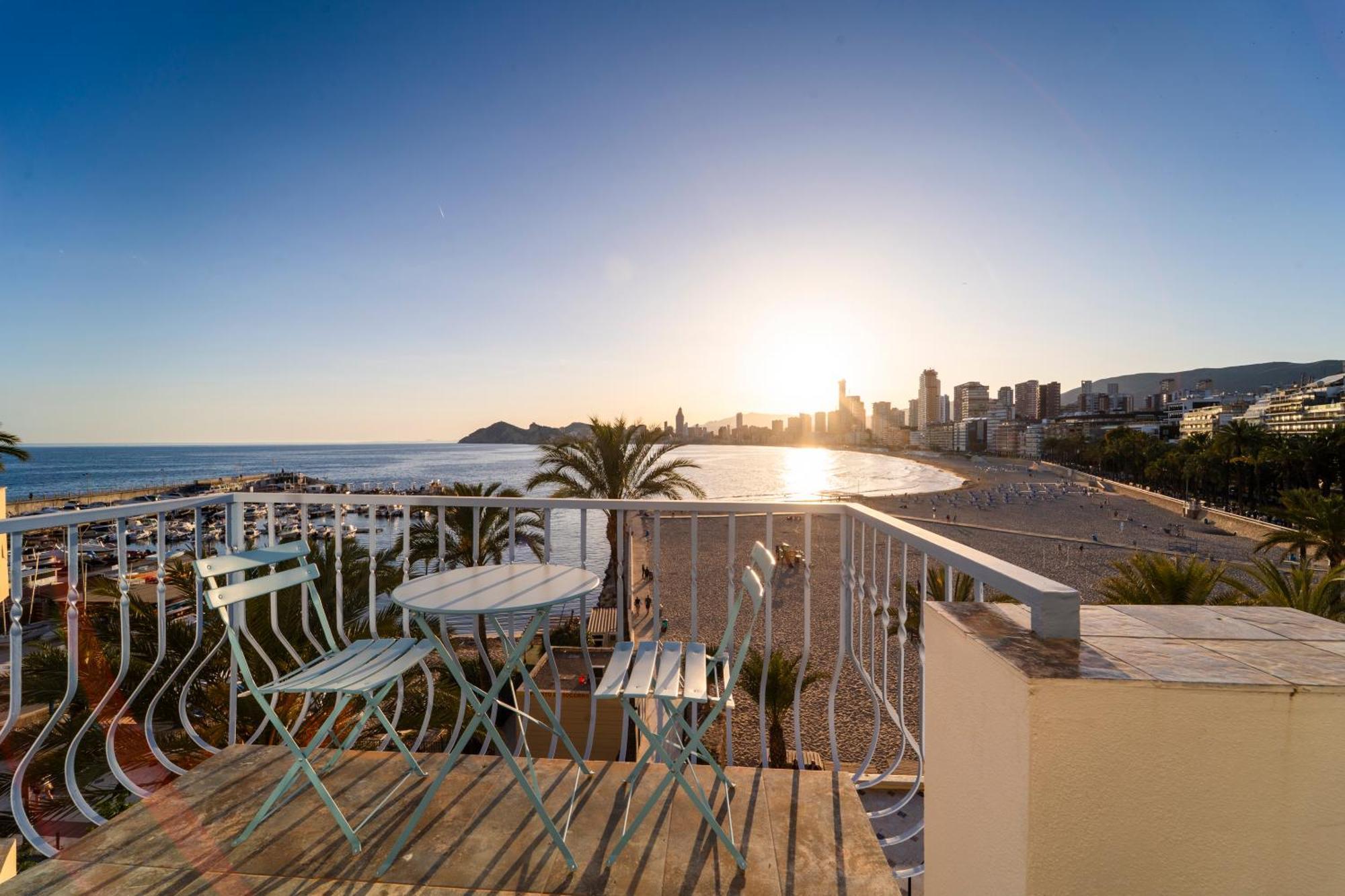 Brisas Del Poniente Apartment